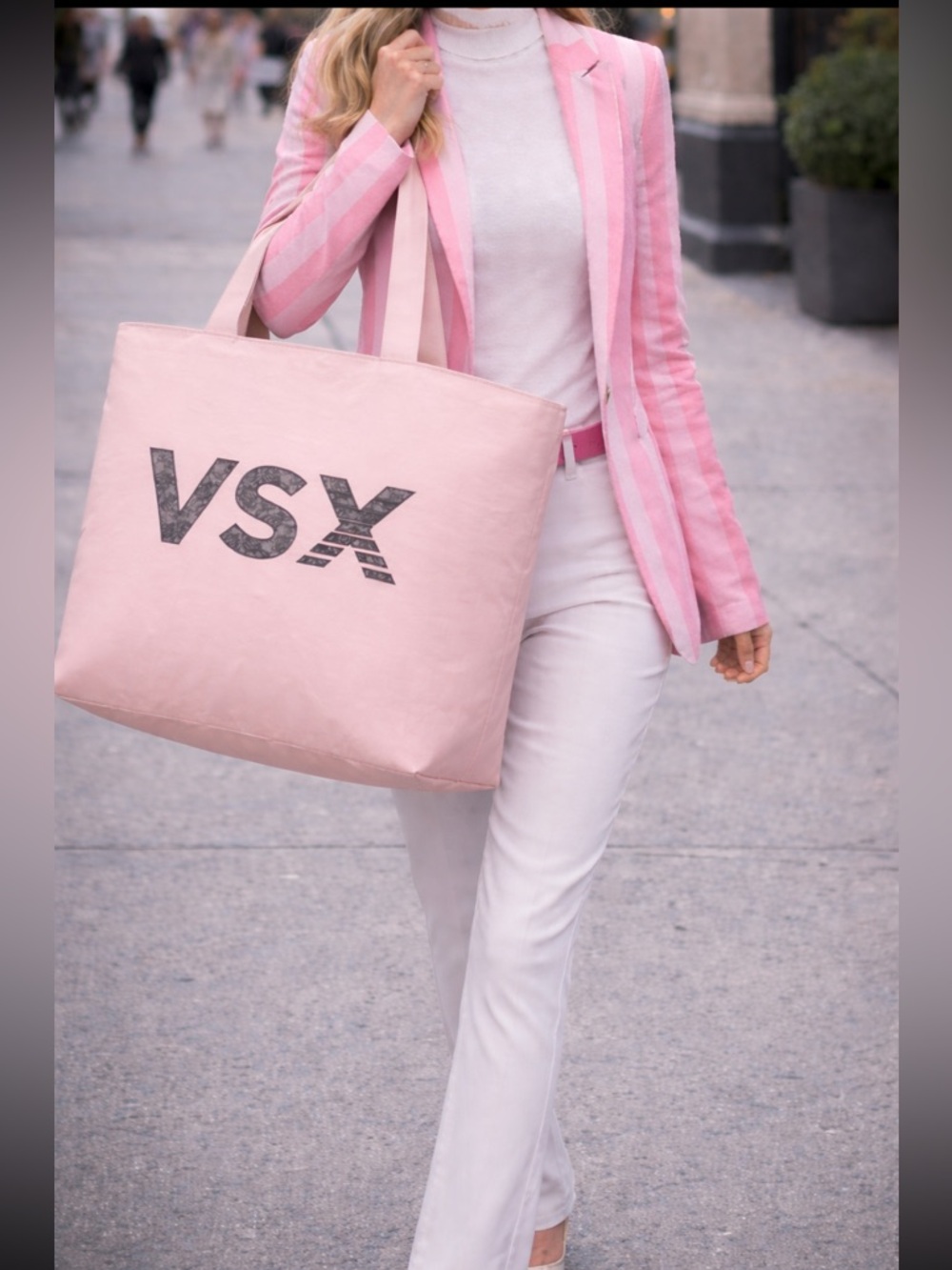 Victoria's Secret Sport Creamy Pink Zip Top Tote Bag